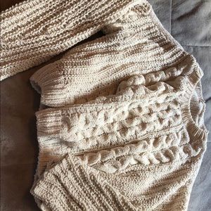 Knit sweater